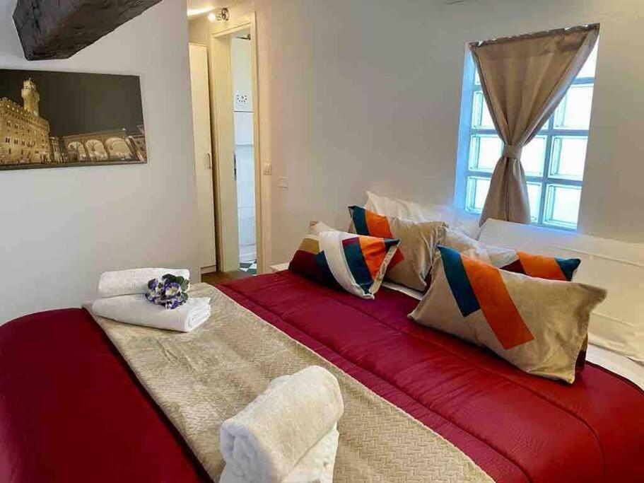 Апартаменты Novella'S Loft Near Santa Maria Novella Station Флоренция Экстерьер фото